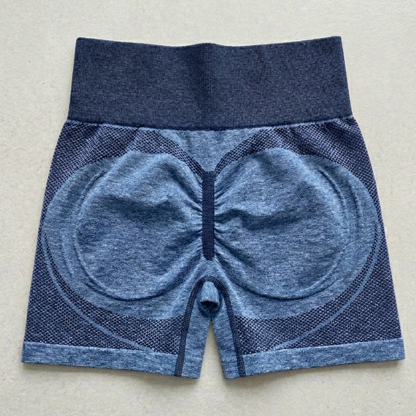 Completo Palestra Donna Seamless – Top Sportivo e Pantaloncini Modellanti